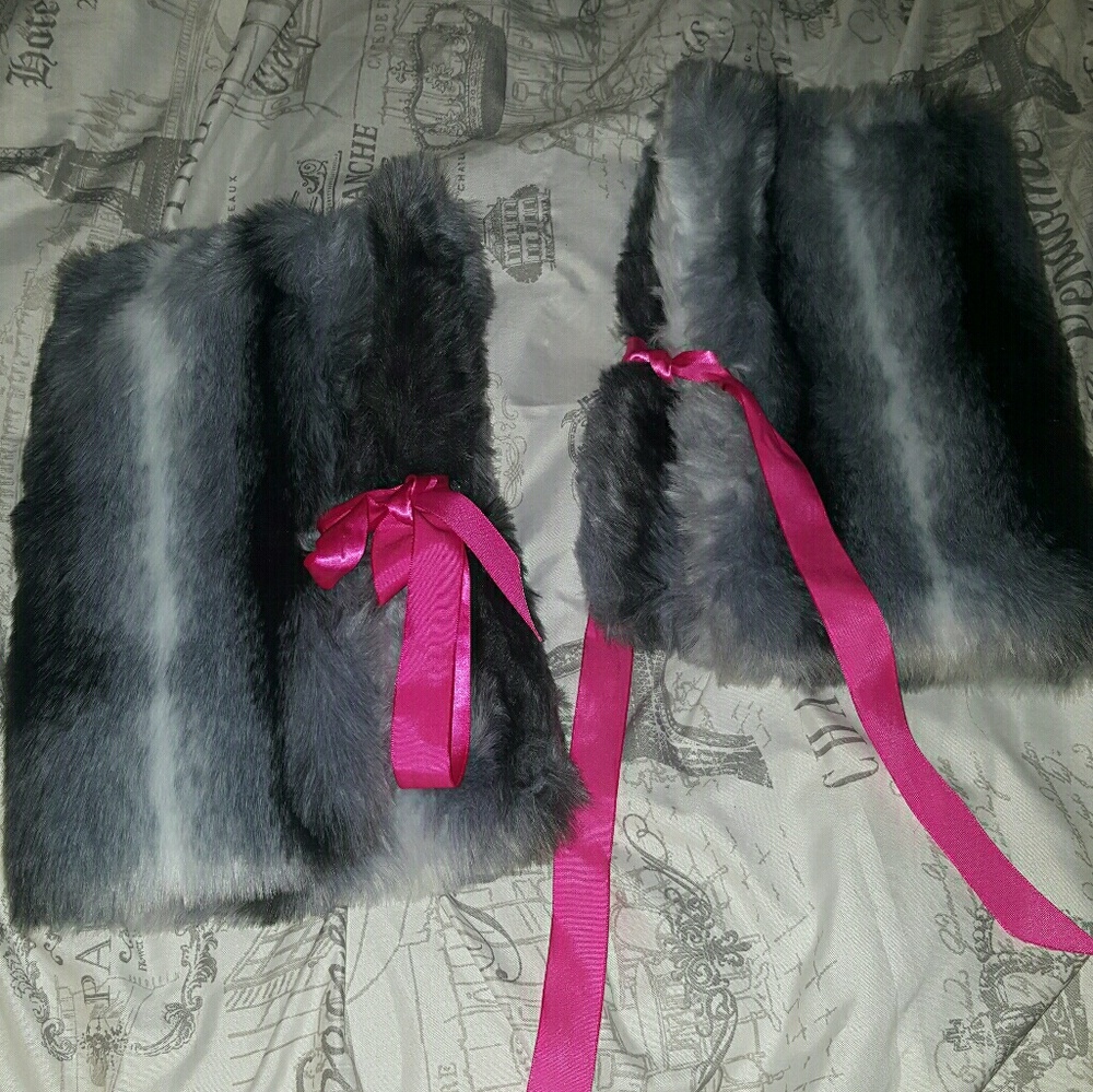 Faux fur boot covers